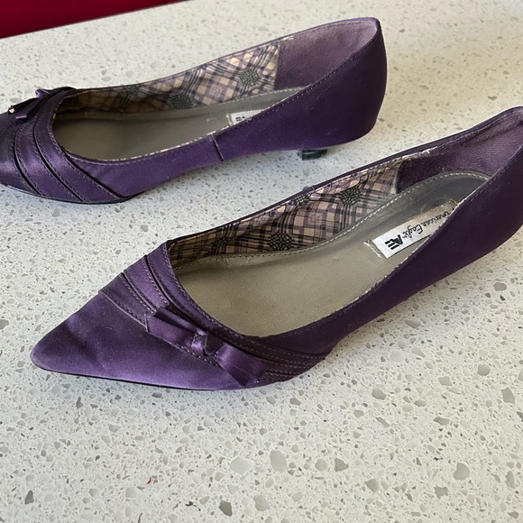 💜🐱Kitten Heels with Bow 🎀 Detail Size 7 - Picture 3 of 7